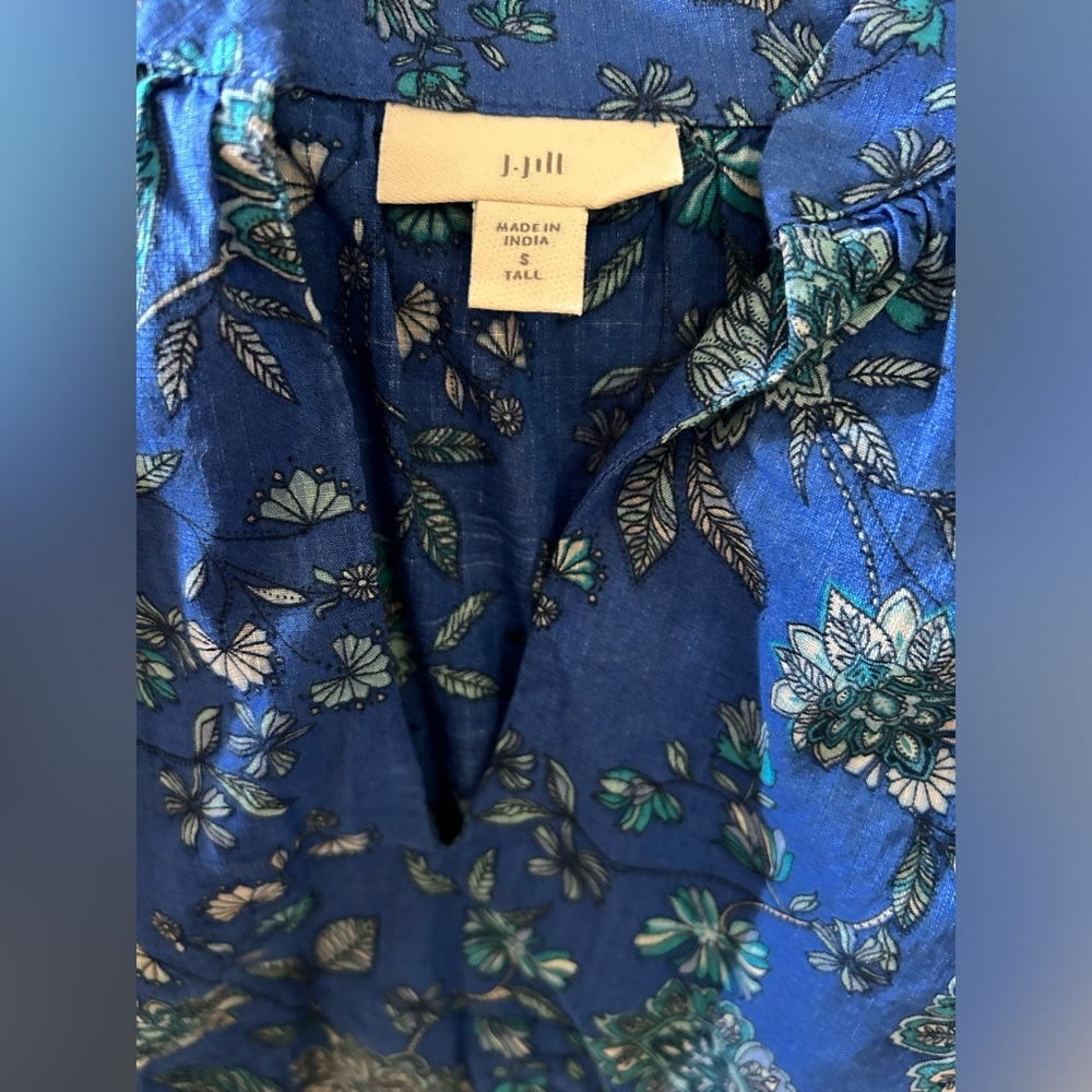 J. Jill Peasant Top in Blue Paisley. NWOT